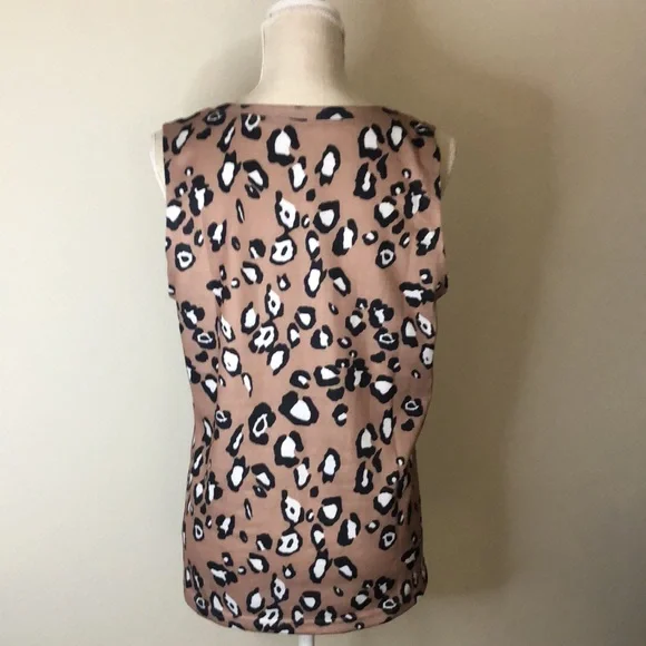 NWT pink black and white leopard print sleeveless tank top. - Picture 3 of 7